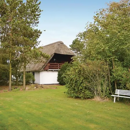 Three-bedroom Holiday In Logumkloster